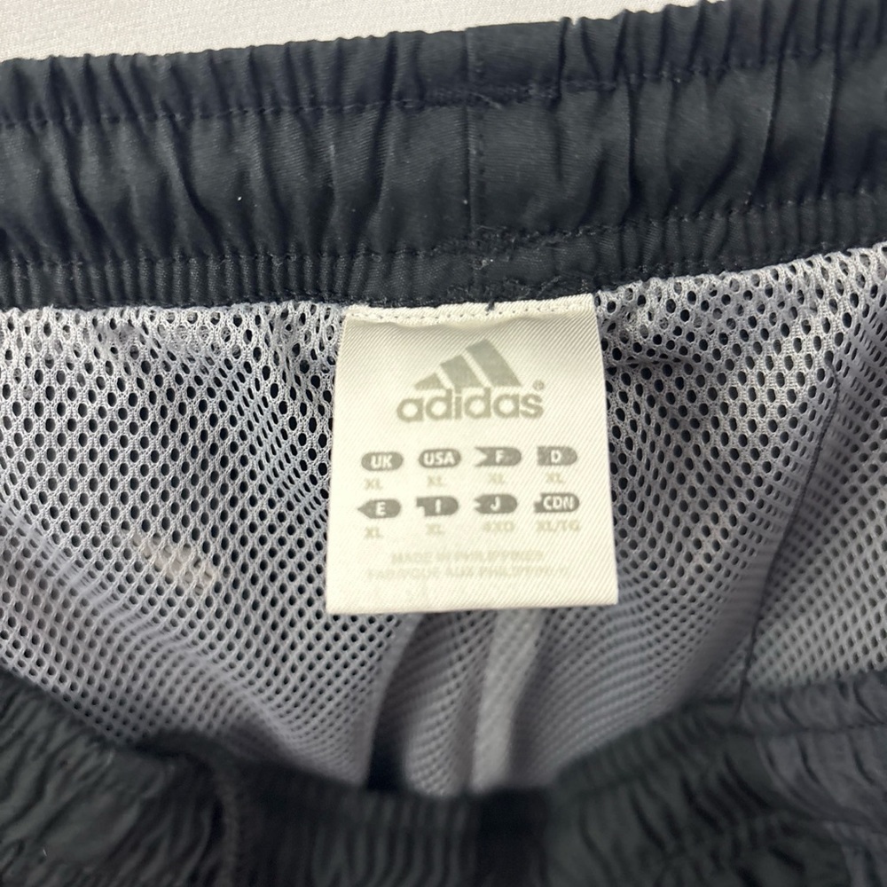Vintage Adidas Pants Mens XL Black Windbreaker Joggers Ankle Zip Y2K Track - Picture 10 of 12
